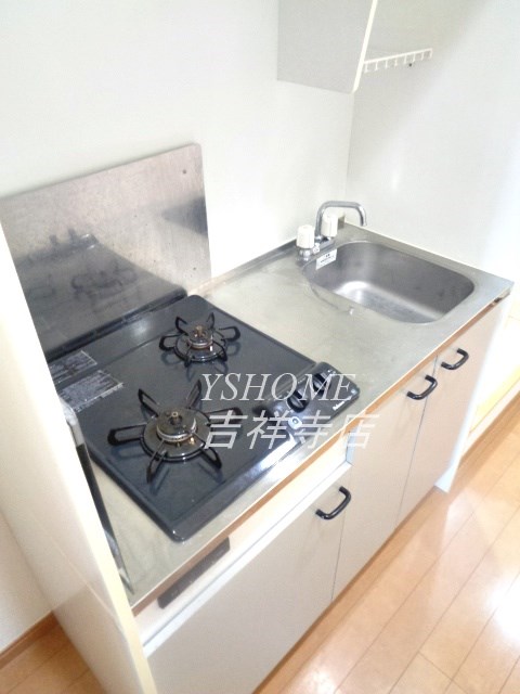 アンプルールフェールKOKI キッチン