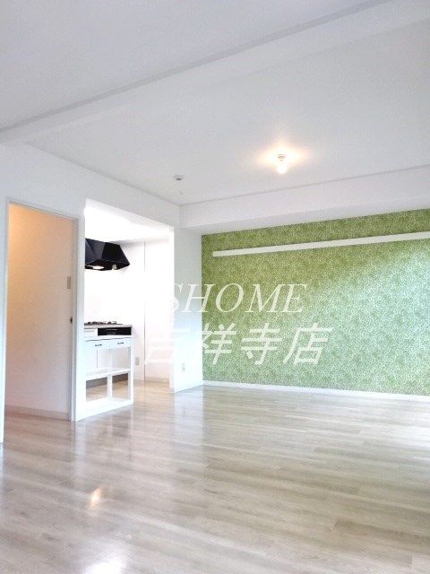 メゾングローリー リビング