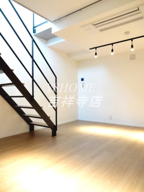 KDXレジデンス吉祥寺   ベッドルーム