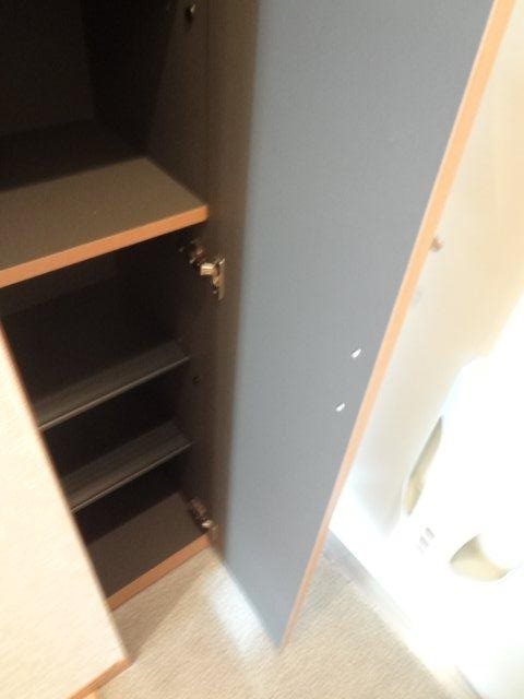 アンプルールフェールKOKI 玄関