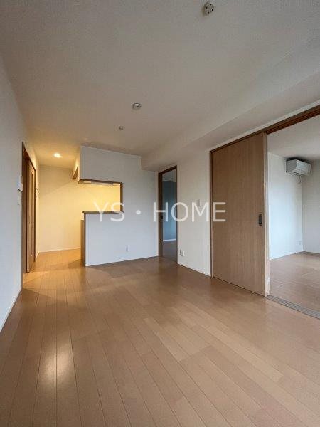 フィカーサ西東京　　B棟 リビング