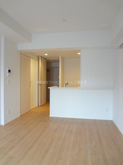 グロリアス西荻窪 リビング