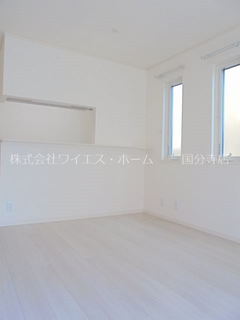 メゾン　ド　ヴィラージュ　C棟 リビング