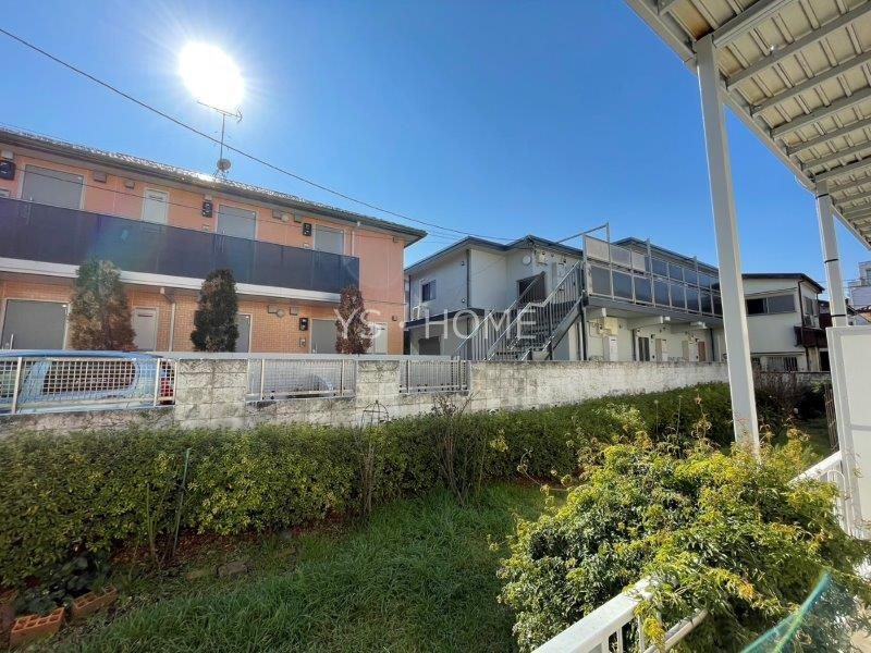 小さな庭  その他1