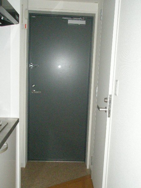 JINAI RESIDENCE 玄関