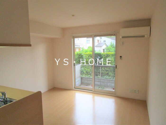 サンライズ武蔵野 リビング