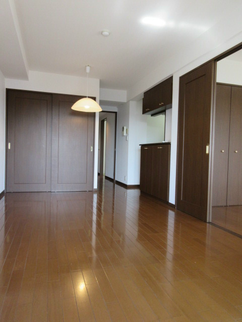 　ベルジェ野方（中野区野方5） リビング