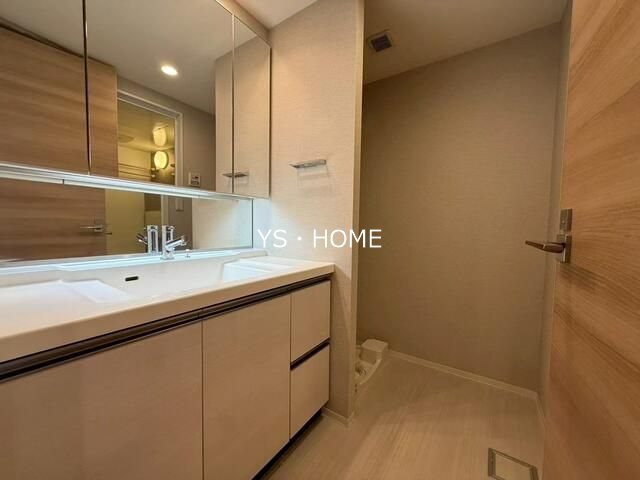 リビオ新宿ザ・レジデンス その他4