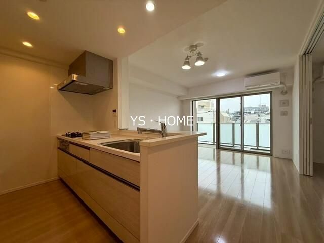 リビオ新宿ザ・レジデンス キッチン