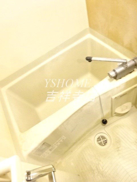 トラッセルズ   その他9