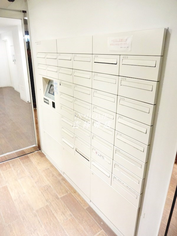 トラッセルズ   その他18