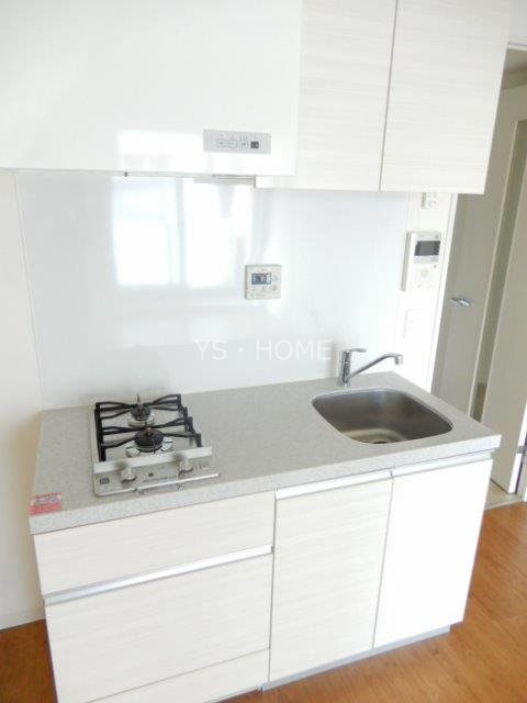 トラッセルズ   キッチン