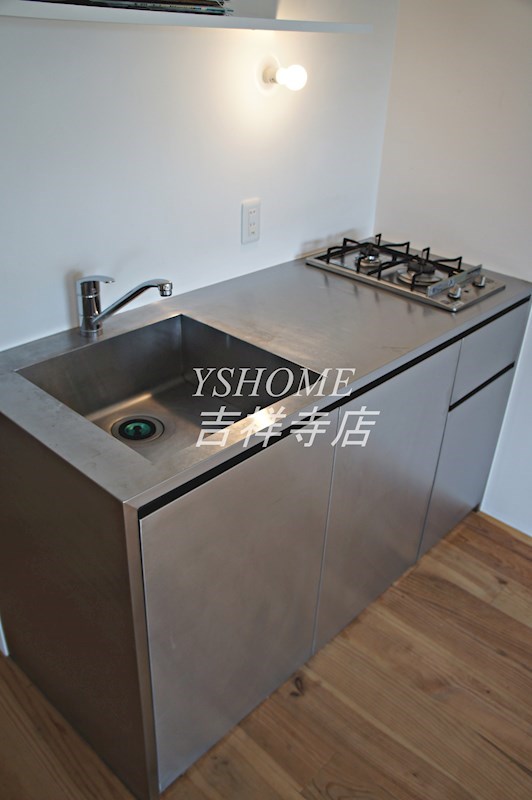 メゾンアンドー キッチン