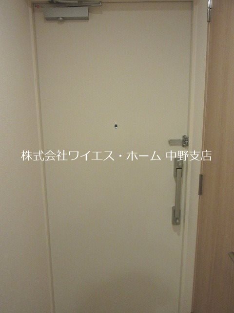 BLESS中野弥生町 玄関