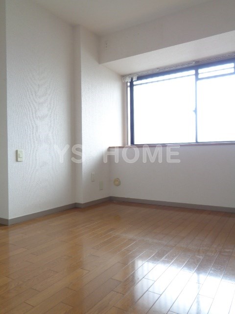 UURコート白鷺 ベッドルーム