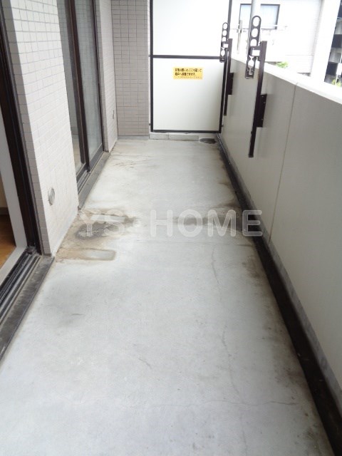 UURコート白鷺 ベランダ