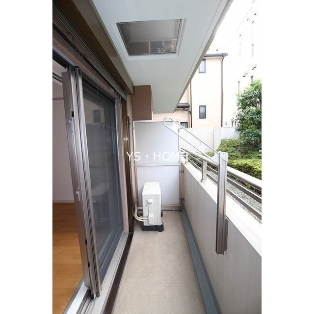 ガーデン中野 ベランダ