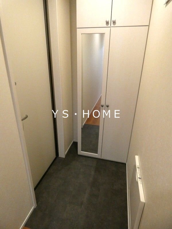 クロシェット井の頭 玄関