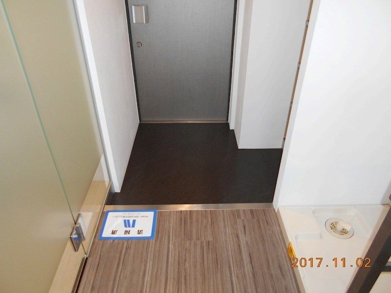 グランドコンシェルジュ立川 玄関