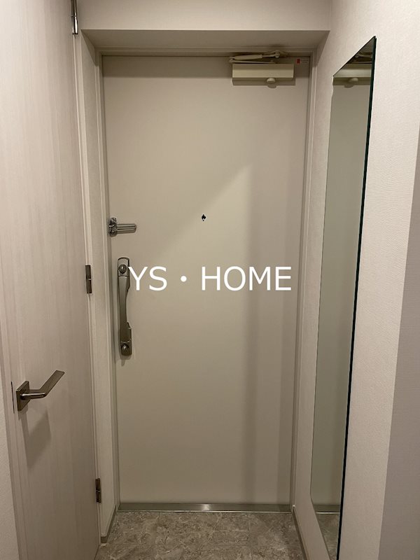 イプセ中野三丁目   玄関