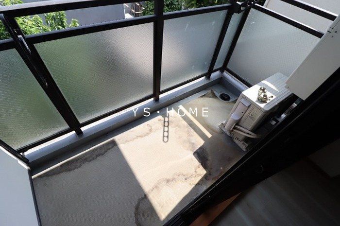 ロイヤル武蔵野 ベランダ