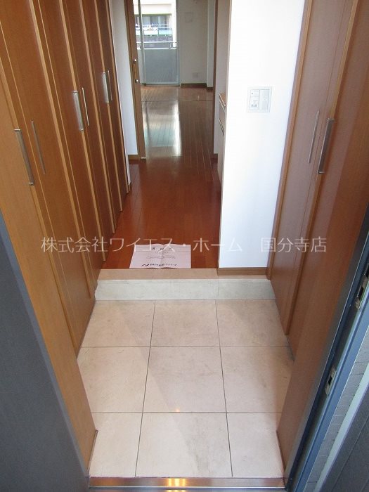 プライムアーバン小金井本町 玄関