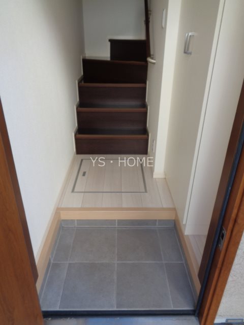 ラフィーネ 玄関