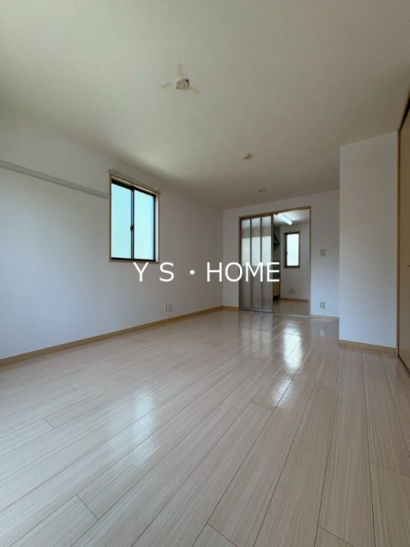 ラフィネ国立 リビング