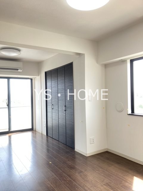 ネルメッツォ国分寺 リビング