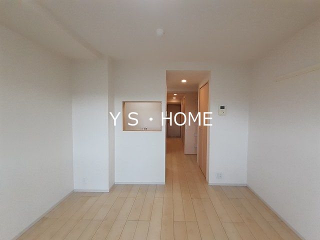 アベニール国立 リビング