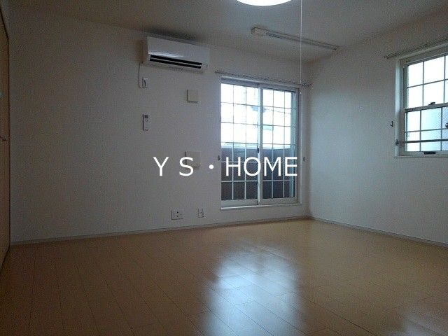 ローズガーデン ベッドルーム