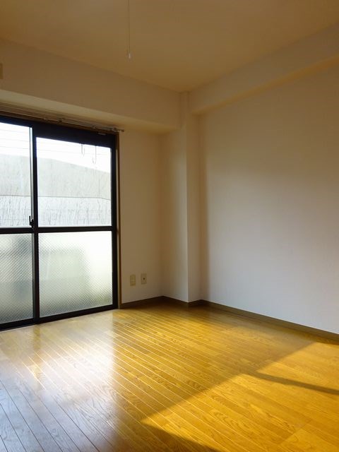 サマービレッジ リビング