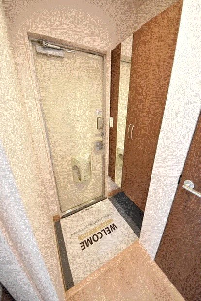 カトレア　ヴィオレ 玄関