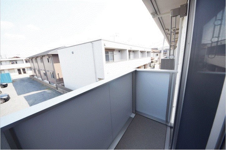 カトレア　ヴィオレ ベランダ