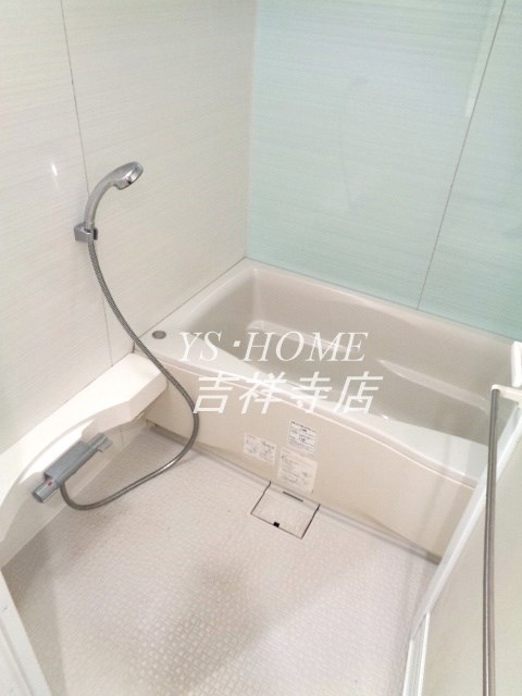 プレミアコンフォート西荻窪 風呂画像