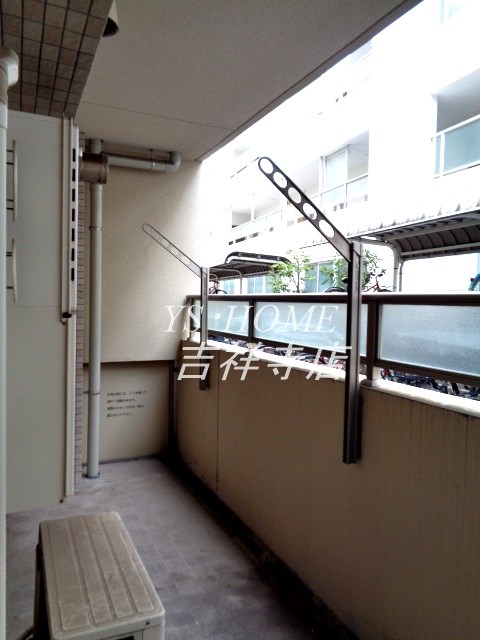 プレミアコンフォート西荻窪 ベランダ