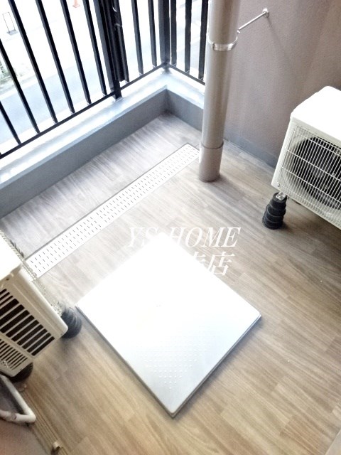 ザ・パークハウス三鷹レジデンス  ベランダ