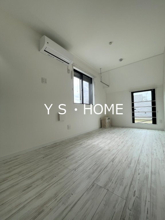 Celeste KOGANE ベッドルーム