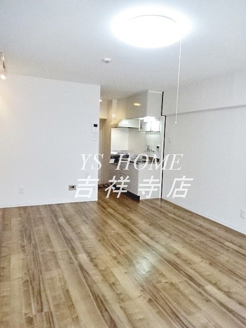 第4野村ビル ベッドルーム