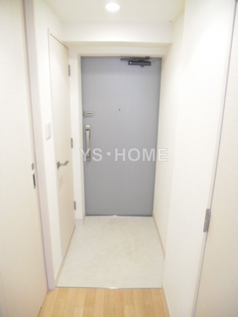 プライマル方南町 玄関