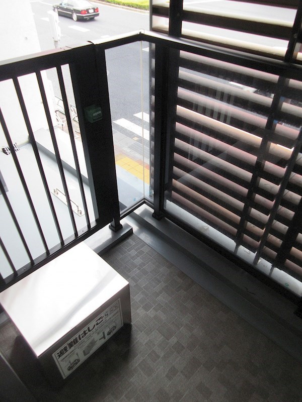 ZOOM中野坂上 ベランダ