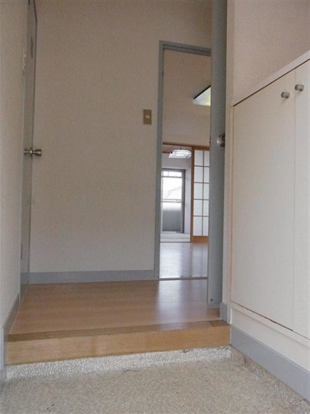 メゾン・ド・フルール 玄関