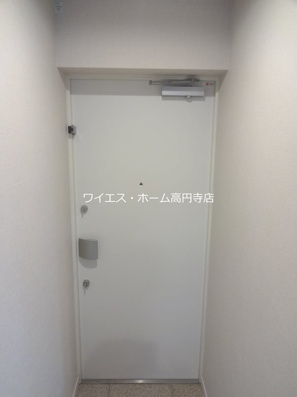 ルクレ高円寺アジールコート 玄関