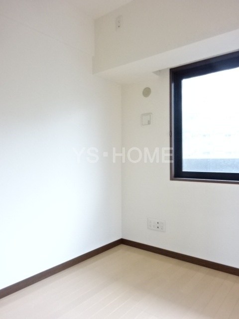 プレミールコート ベッドルーム