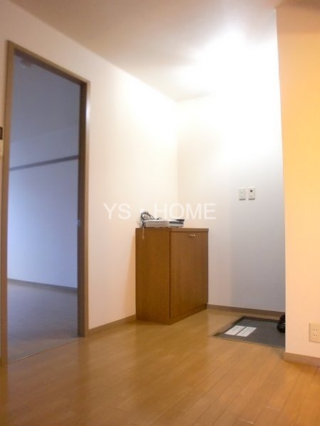 ベルヴィル七久保  玄関