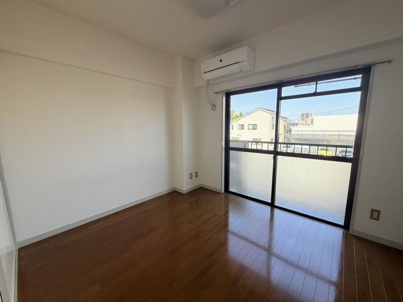 メゾンプチフォーレ リビング