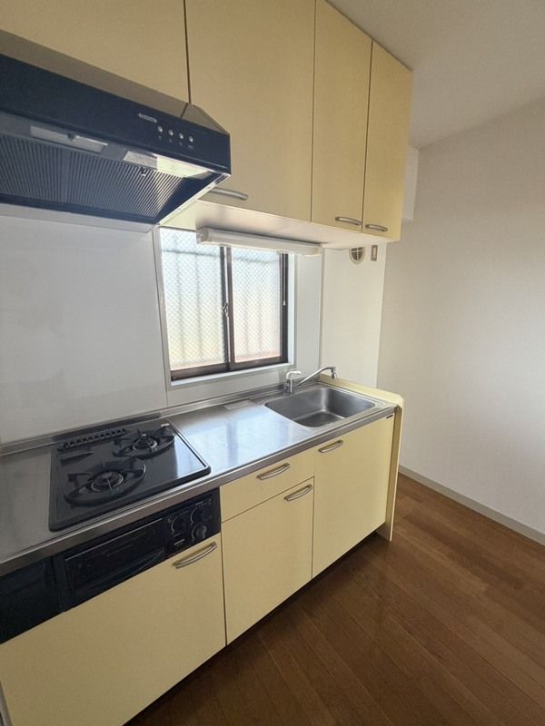 メゾンプチフォーレ キッチン