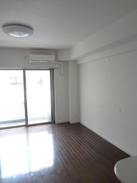 ベルクレール三鷹 リビング