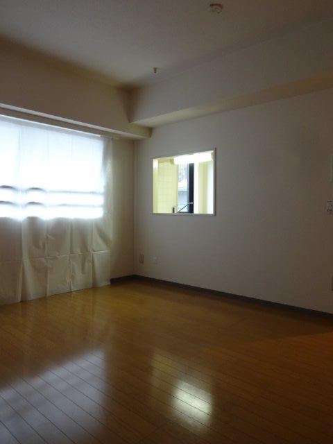 コーポレート連雀　1号棟 リビング