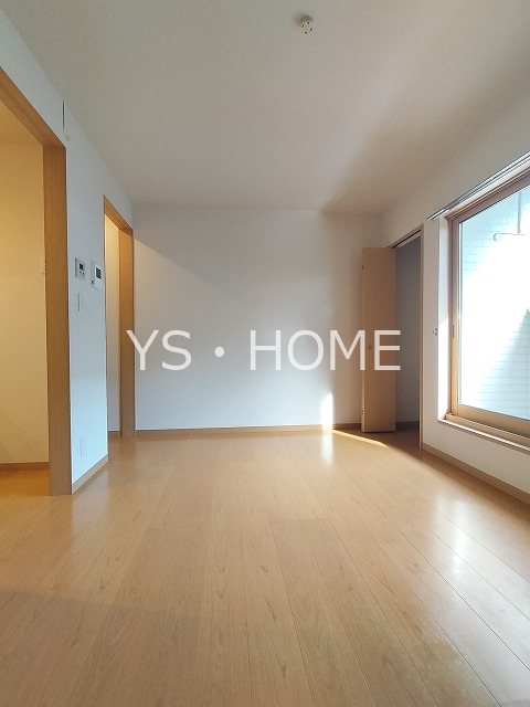 カサブランカ吉祥寺　 リビング